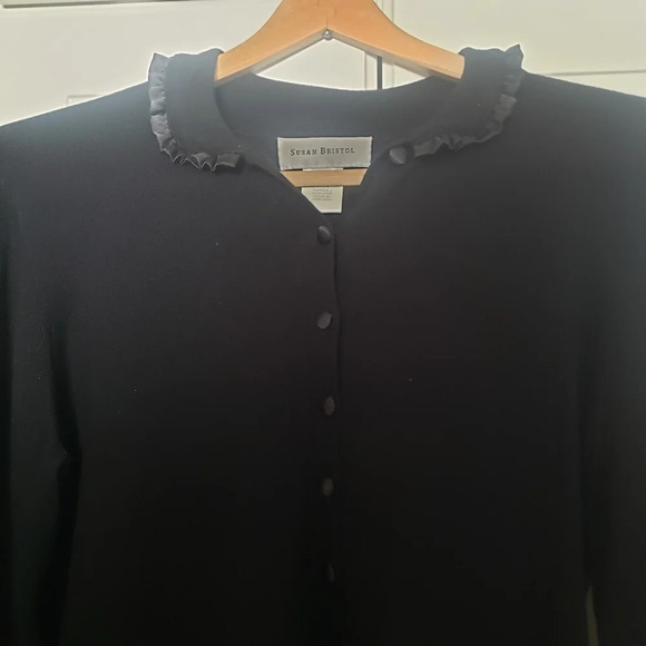 Susan Bristol Classic Career 1/2 Button Down Sweater - Picture 3 of 7